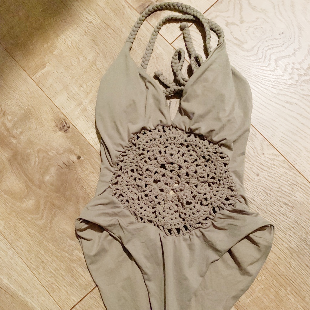 Frankie’s Bikini